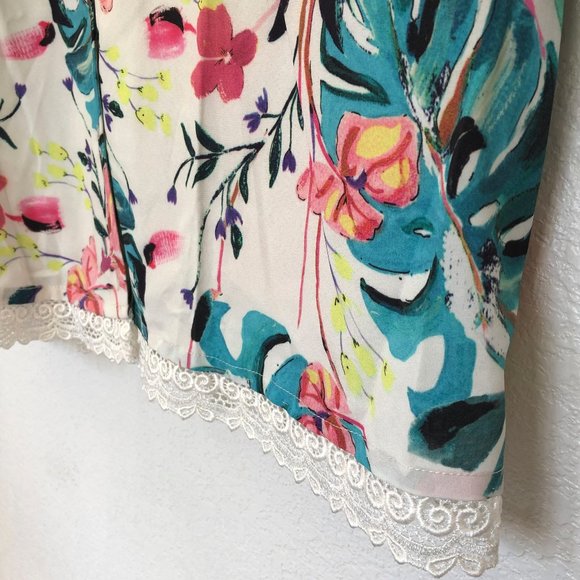 Shein Resort Button Front Tropical & Floral Blouse - Picture 5 of 6